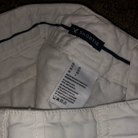 American eagle white shorts - Picture 3 of 3